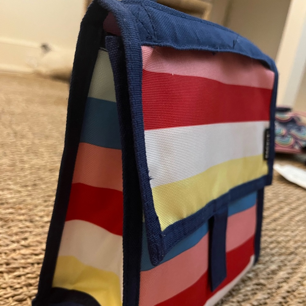 FREEZABLE LUNCH BAG